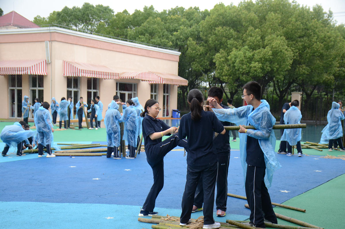 3. 素拓搭桥2003.jpg