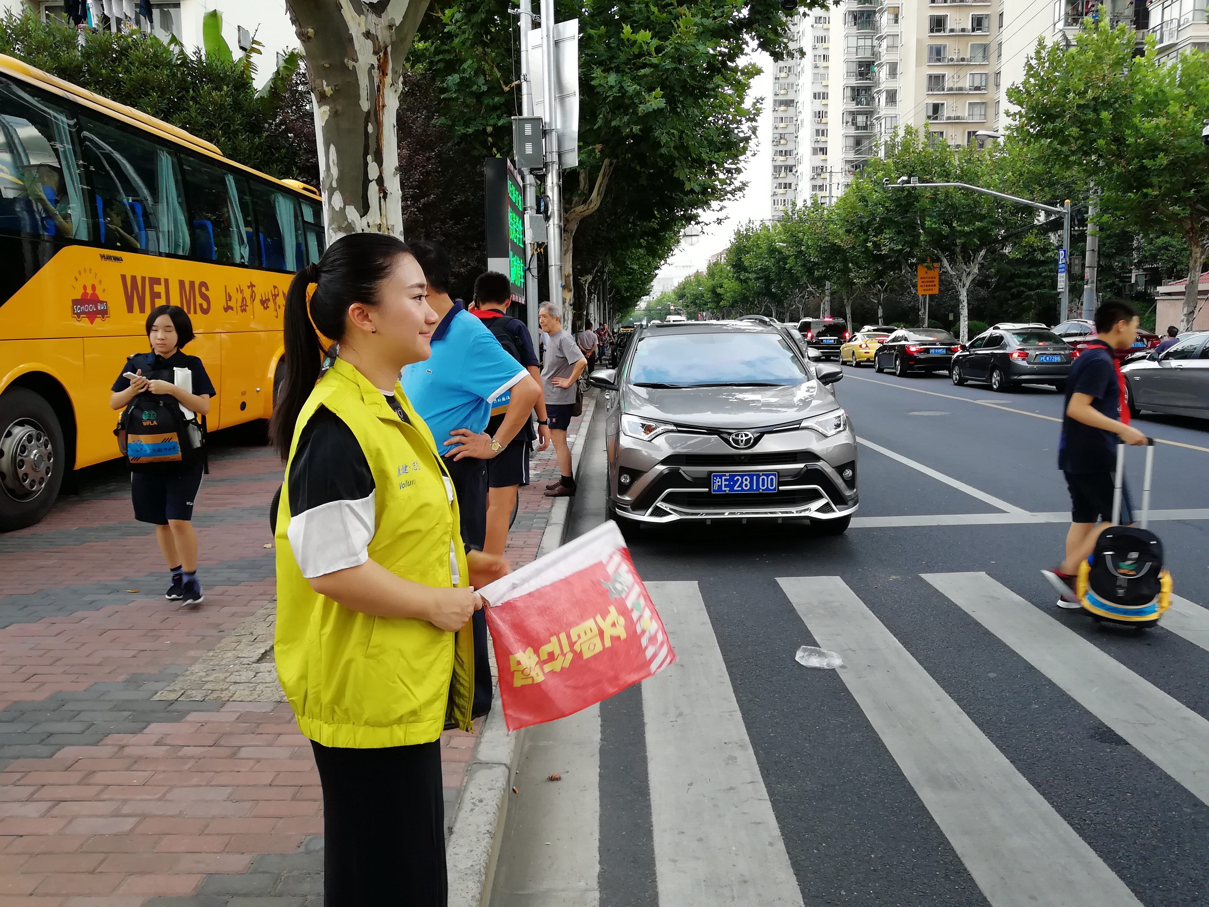 （5-14-2）志愿服务3（党团员教师）.jpg